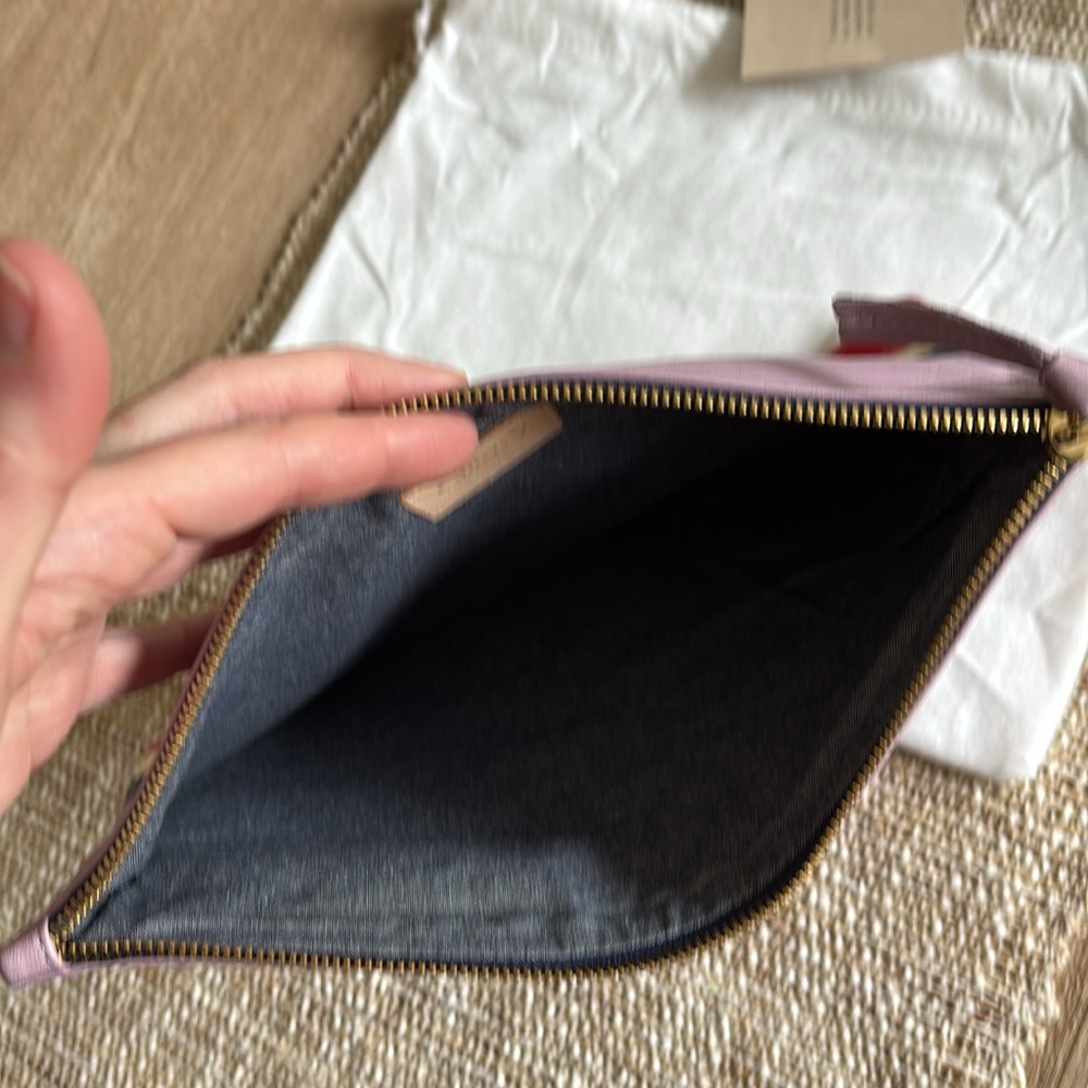 Adorable Clare V Clutch - Picture 5 of 6